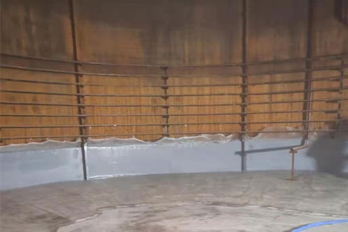 聚脲涂料化工儲(chǔ)罐內(nèi)外壁防腐施工專用噴涂設(shè)備(圖5) 聚脲涂料化工儲(chǔ)罐內(nèi)外壁防腐施工專用噴涂設(shè)備(圖5)