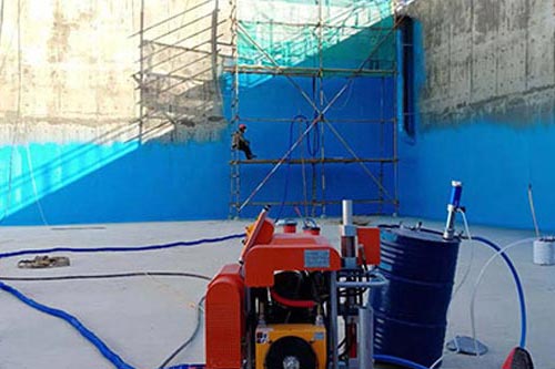 噴涂聚脲防水涂料有什么作用 泳池蓄水池防水(圖2) 噴涂聚脲防水涂料有什么作用 泳池蓄水池防水(圖2)