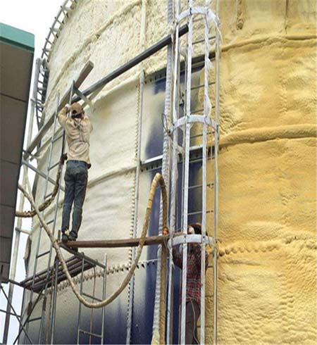 聚氨酯噴涂保溫(圖4) 聚氨酯噴涂保溫罐體外壁