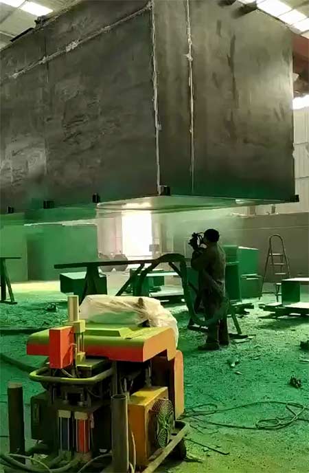 聚脲集裝箱(圖2) 聚脲集裝箱防腐噴涂